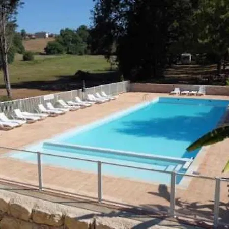 3 Etoiles - Piscine - Eehcdc