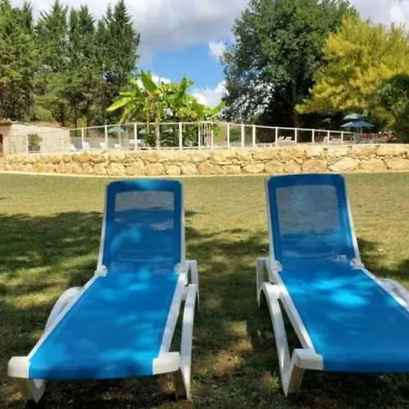 3 Etoiles - Piscine - Eehcdc *