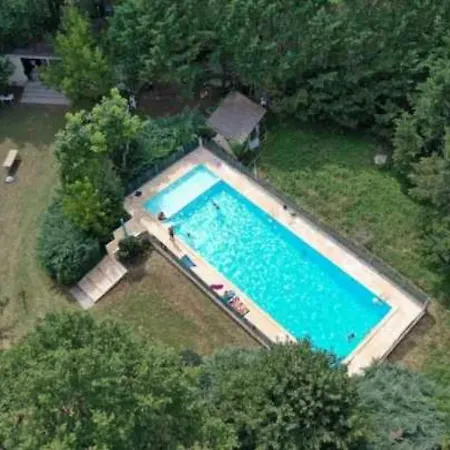 3 Etoiles - Piscine - Eehcdc